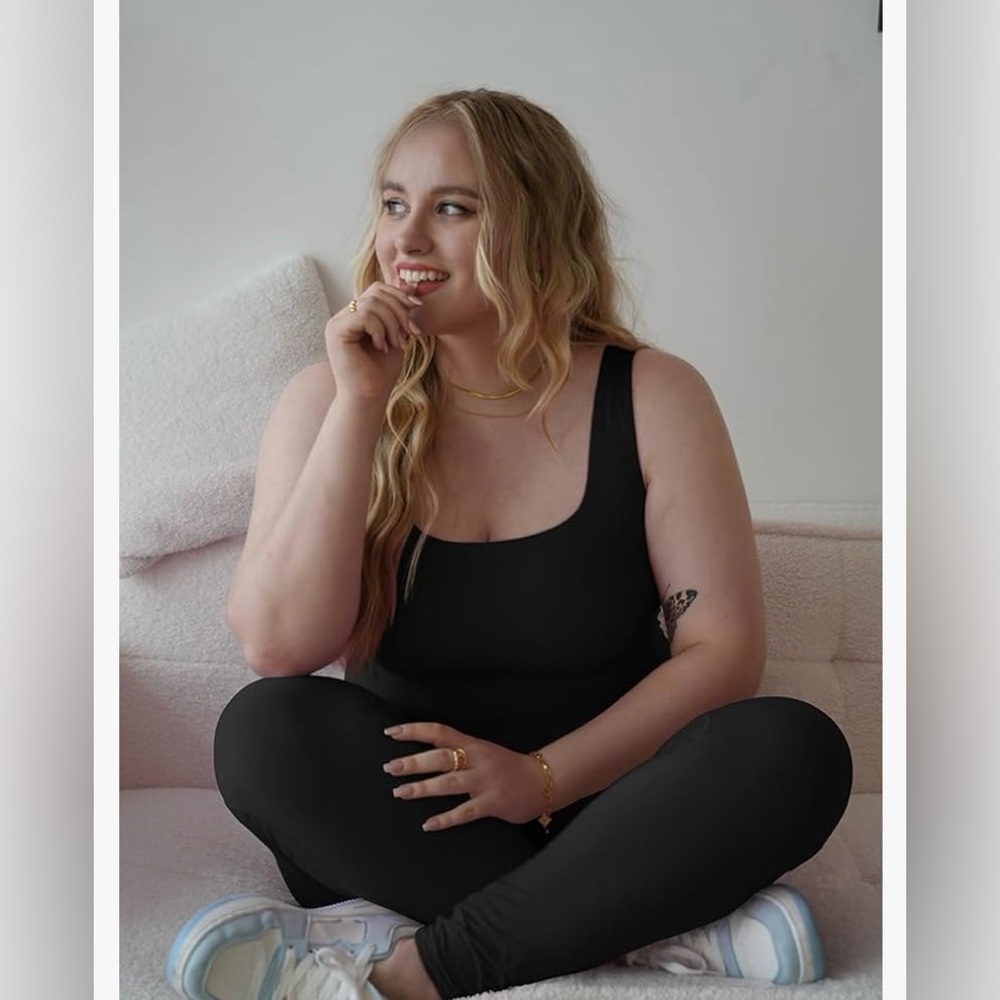 Jumpsuit - Picture 2 of 7